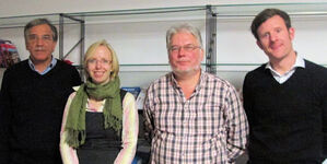 (v.l.) Michael Klatt (Freie Schule), Hannah Lukassen (Gymnasium), Walter Stang und Philipp Furrer (Fritz-Erler-Schule)