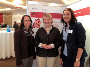 Natalie Hohenstein, Katja Mast MdB, Frau Wacker (v.l.n.r.)