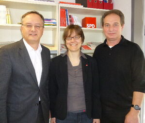 Andreas Stoch, DGB Regionssekretärin Kerstin Pätzold und DGB-Kreisverbandsvorsitzender Hans-Jörg Napravnik (v.l.)