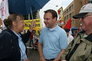 Wie Reinhold Gall ist auch sein Kollege Ingo Rust (hier auf einer Demo) ein überzeugter Kämpfer für den Atomausstieg
