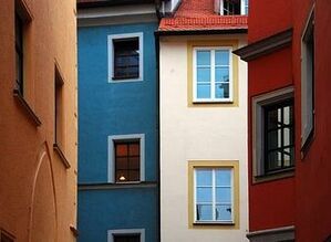 Bezahlbarer Wohnraum in Städten wird dringend benötigt... (Bildquelle: photocase.com // Miss X)